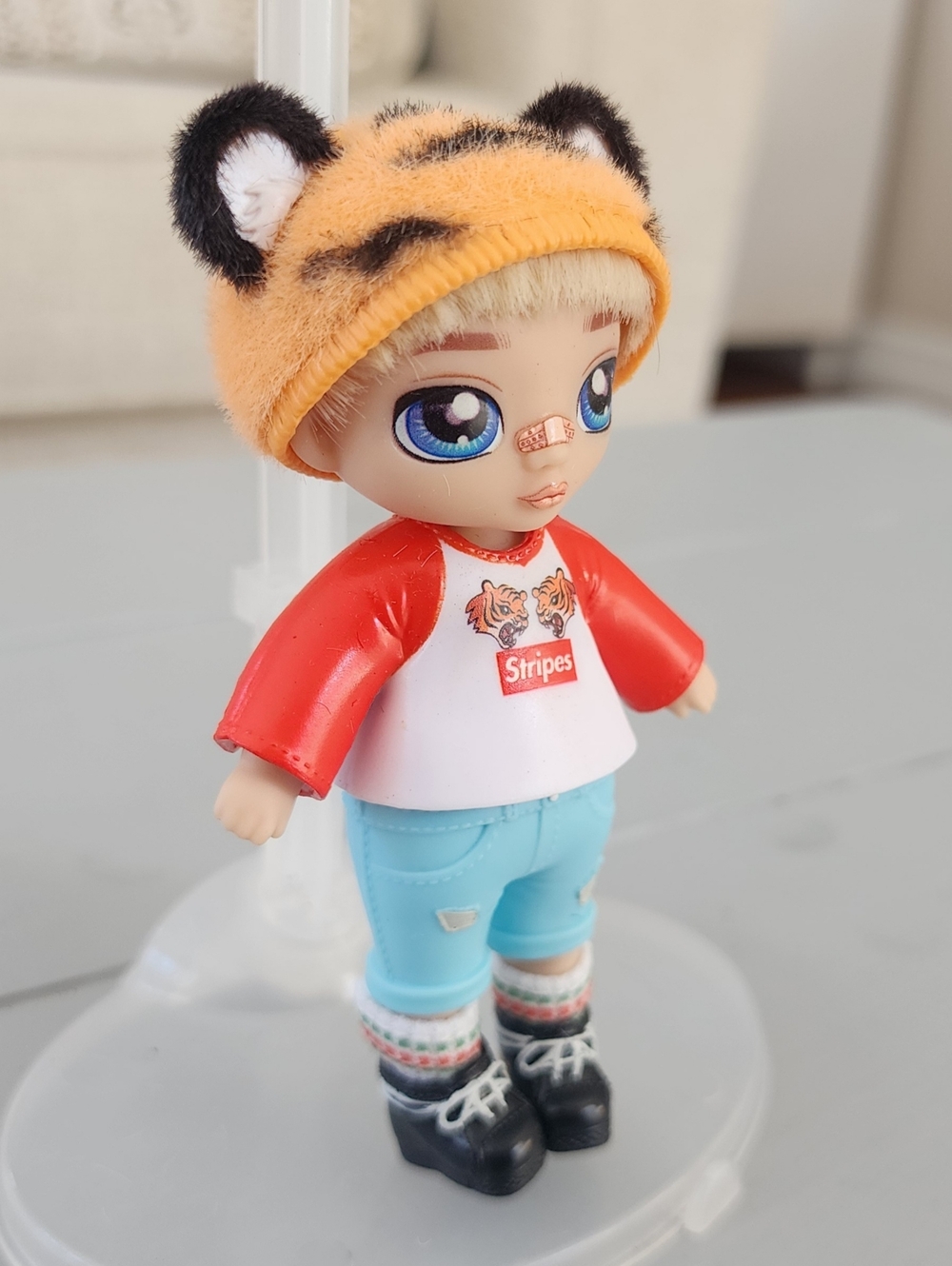 MGA Na Na Na Surprise MINI 5" CJ Cuddles Tiger Boy Doll W/ Outfit & Shoes - Picture 3 of 5